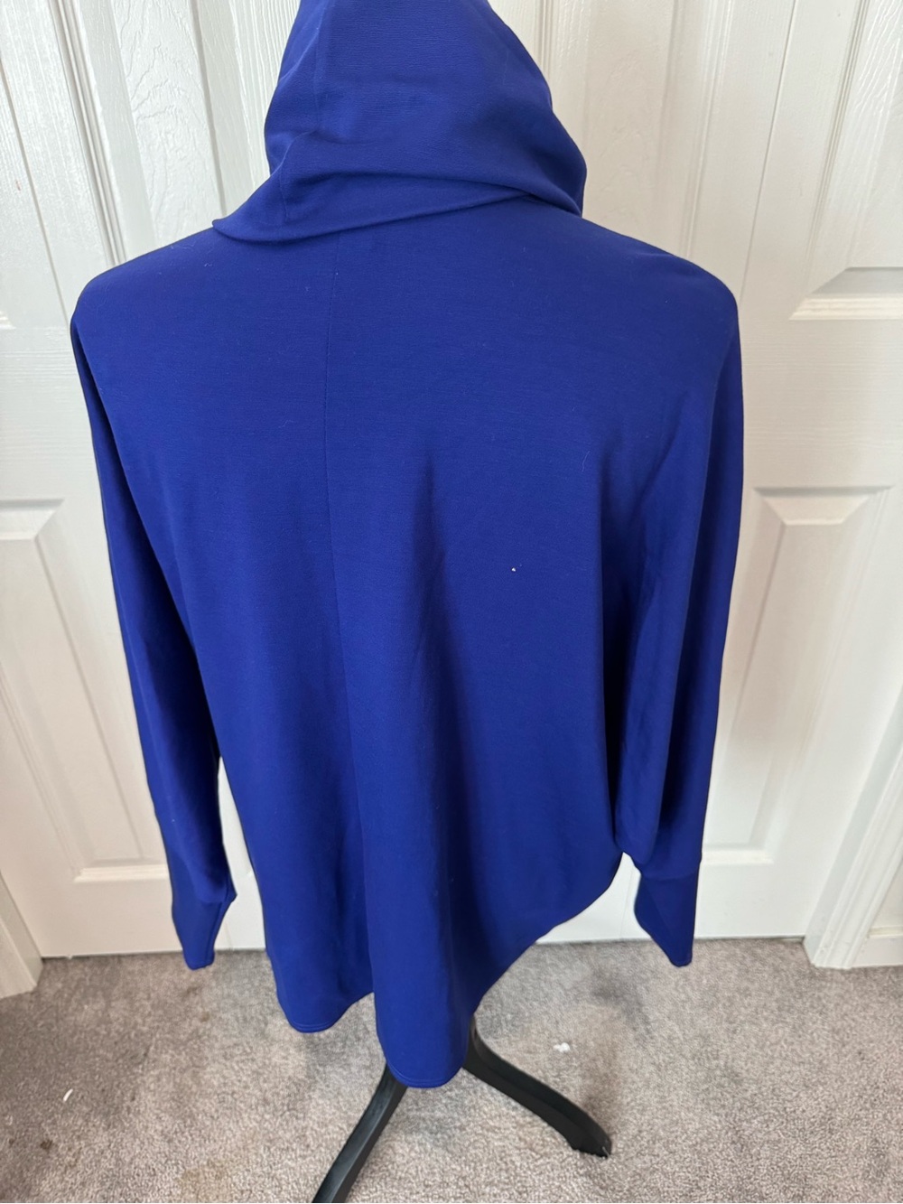 Joseph Ribkoff Size 14 Blue Top - Picture 9 of 15